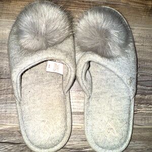 Victoria's Secret Gray Plush Slippers